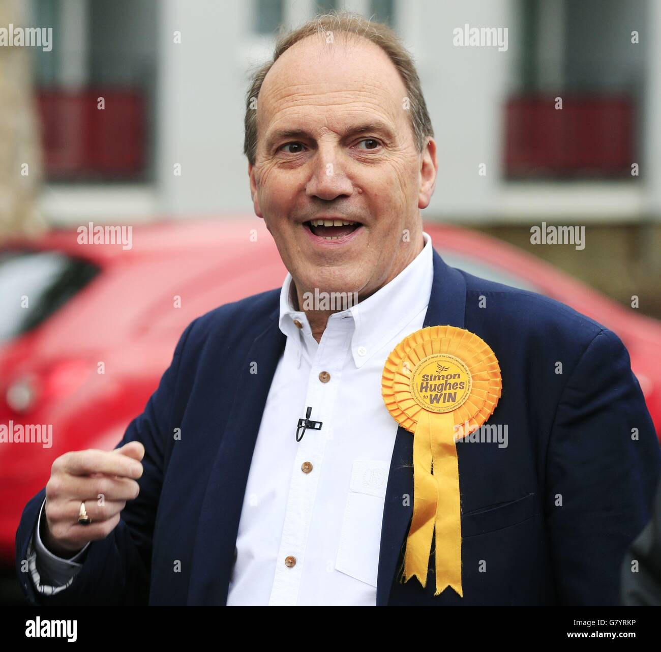 RETRANSMITTED CORRECTING LOCATION Liberal Democrat Party parliamentary candidate for Bermondsey and Old Southwark Simon Hughes attends a campaign rally at Rennie and Manor Estates Tenants Association Hall, Bermondsey, London. Stock Photo