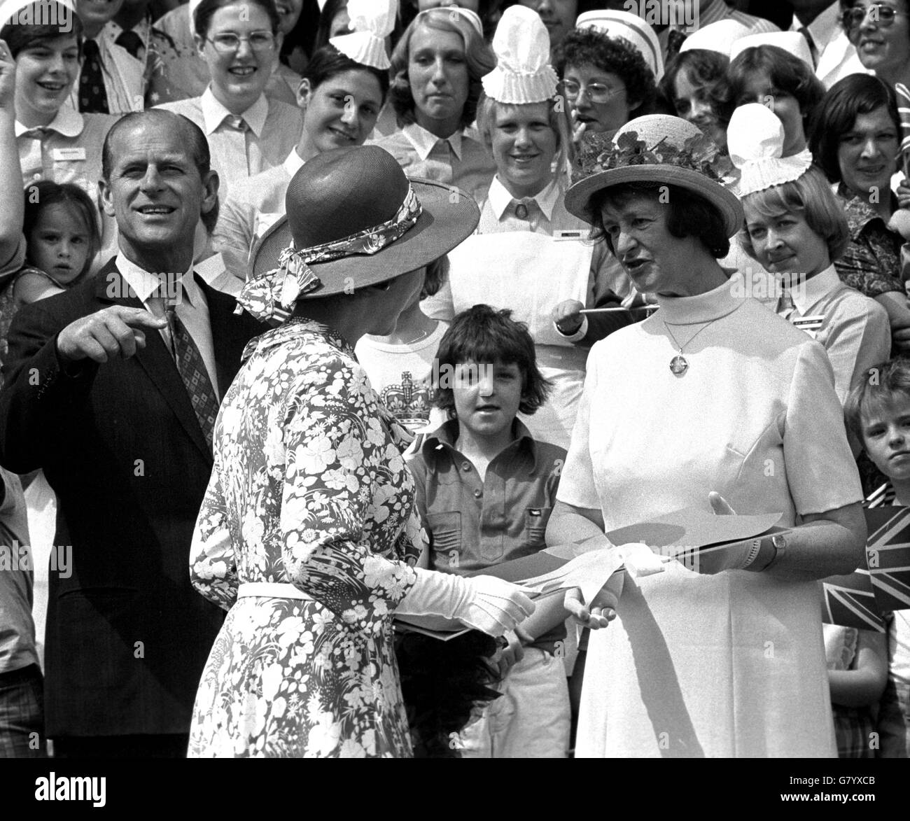 Royalty Queen Elizabeth II Silver Jubilee Stock Photo Alamy
