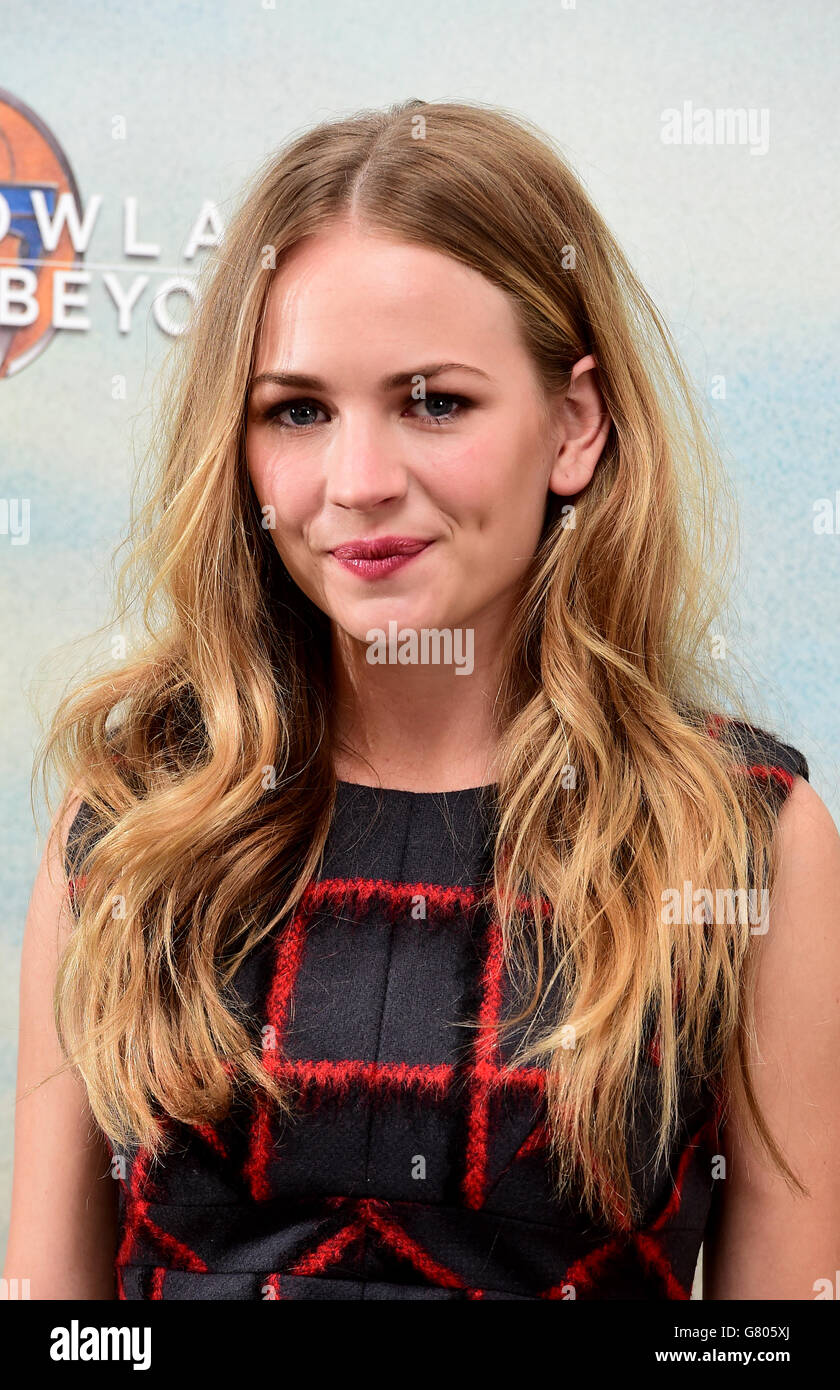 Britt robertson during a photocall for new film tomorrowland hi-res stock  photography and images - Alamy