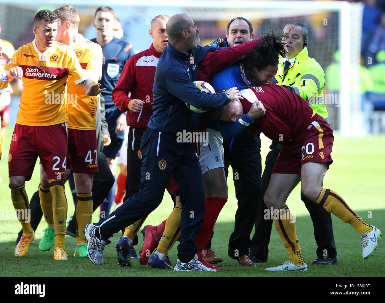 Rangers' Bilel Mohsni involved in a scuffle at full time with Motherwell's Fraser Kerr after the Scottish Premiership Play Off Final, second leg match at Fir Park, Motherwell. PRESS ASSOCIATION Photo. Picture date: Sunday May 31, 2015. See PA Story SOCCER Motherwell. Photo credit should read: Andrew Milligan/PA Wire. EDITORIAL USE ONLY Stock Photo