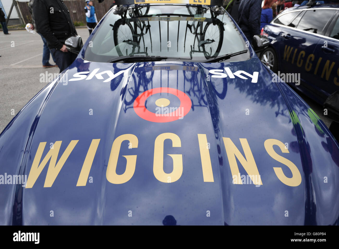 Cycling - Tour de Yorkshire - Stage Two - Selby-York. A Team Wiggins team car near the start in Selby Stock Photo