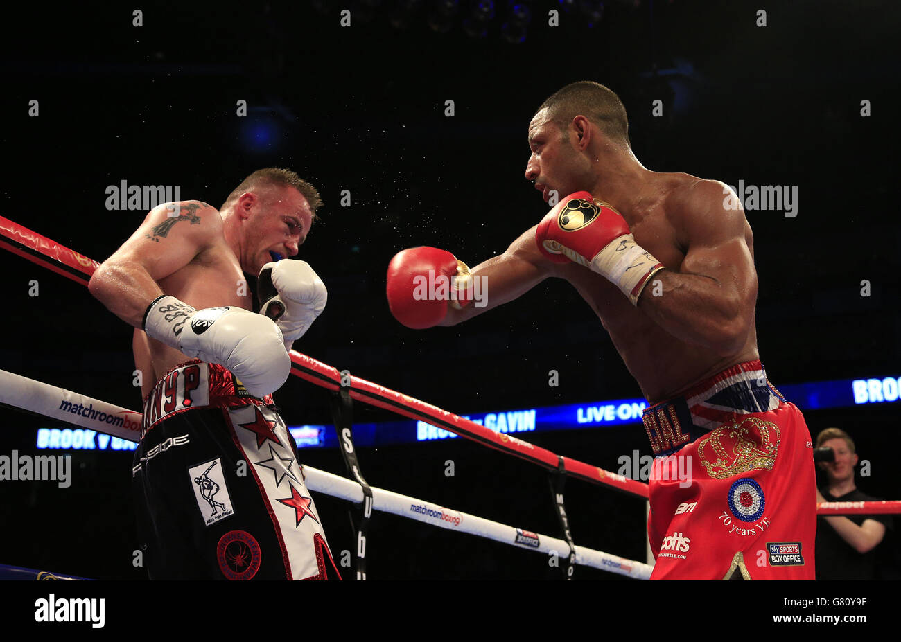 Boxing - The O2 Arena Stock Photo - Alamy