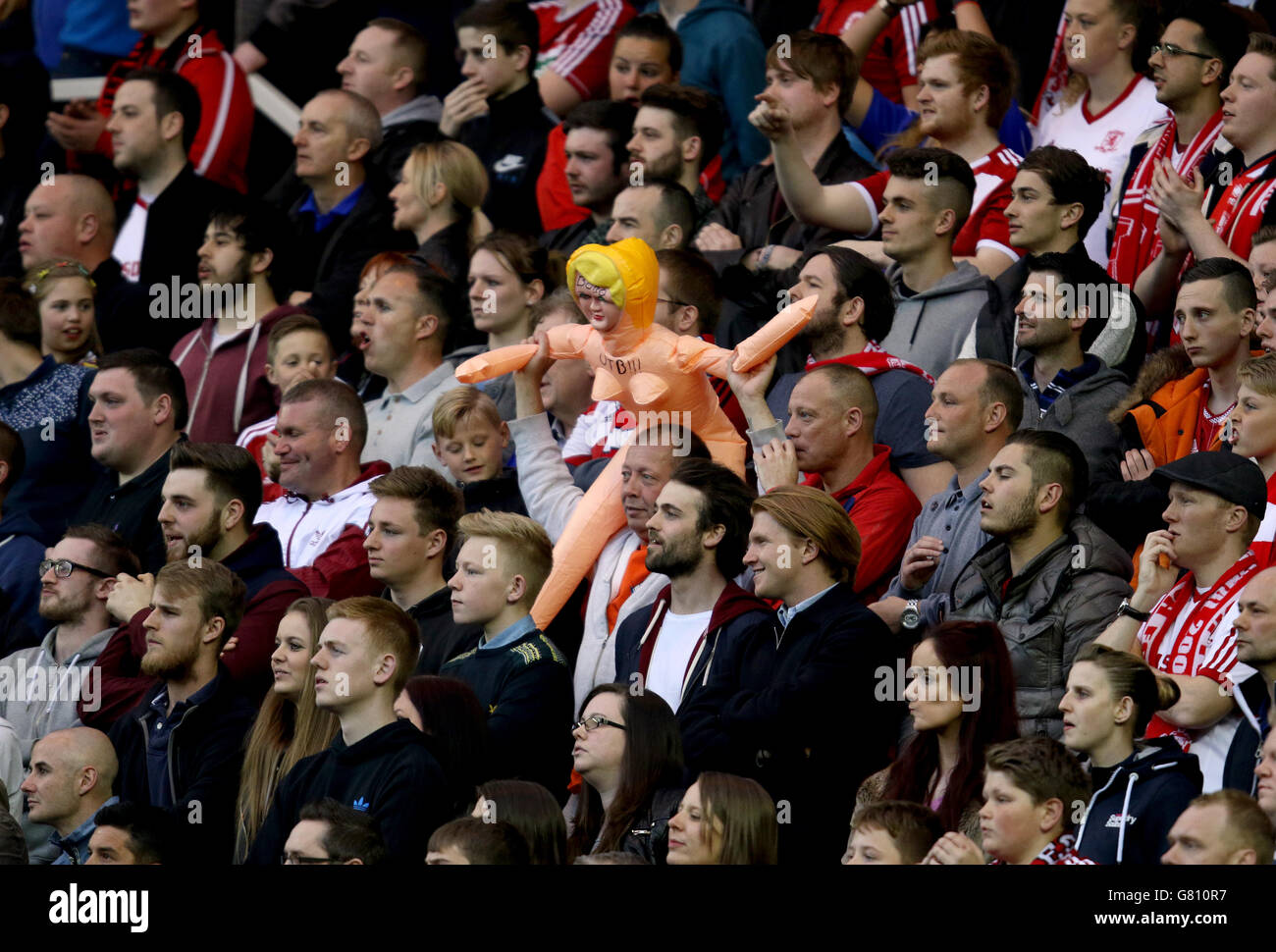 Soccer - Sky Bet Championship - Play Off - Second Leg - Middlesbrough v Brentford - Riverside Stadium. Brentford fans with an inflatable doll in the stands Stock Photo
