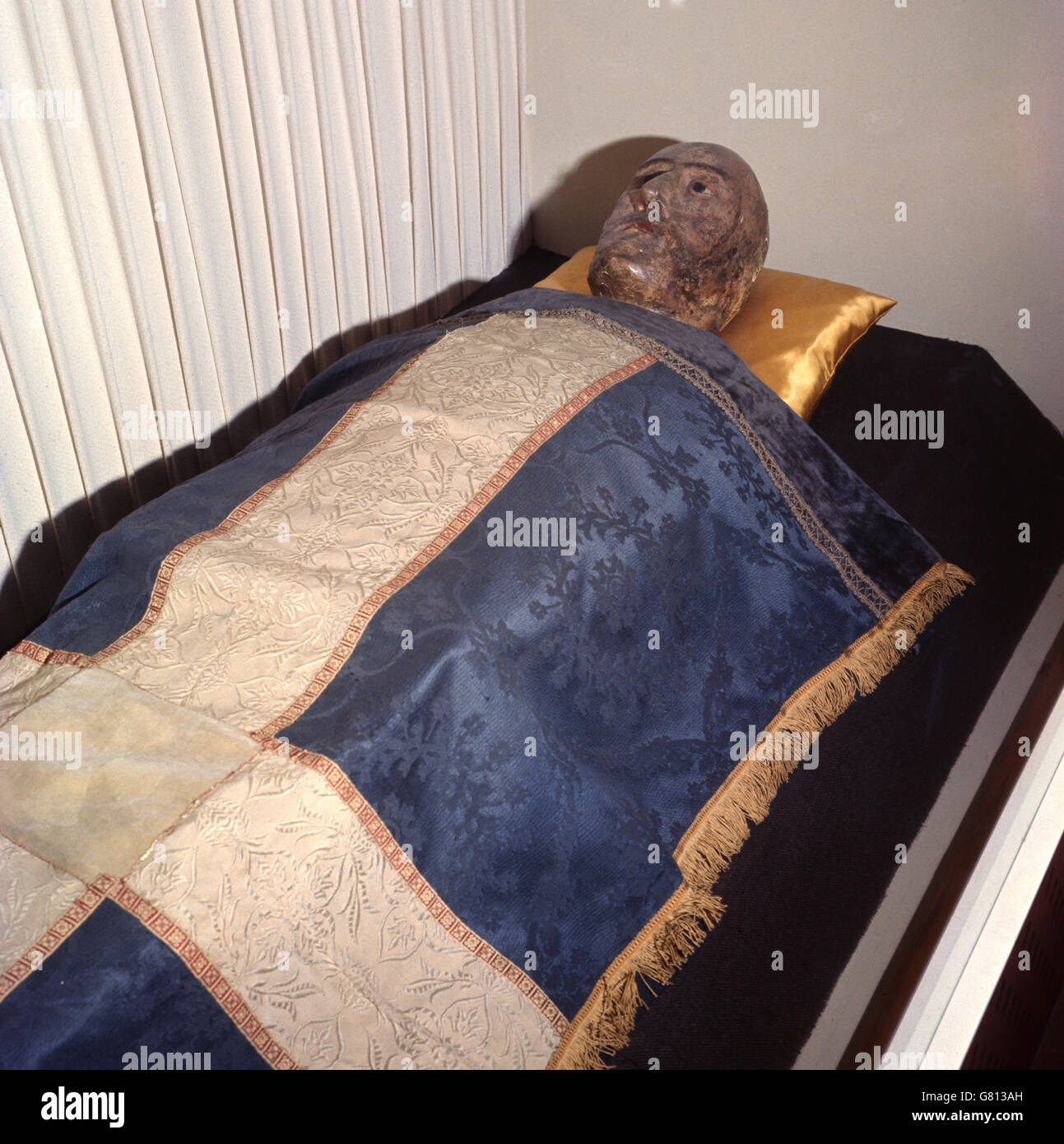 News Waxwork Effigies Westminster Abbey London Stock Photo