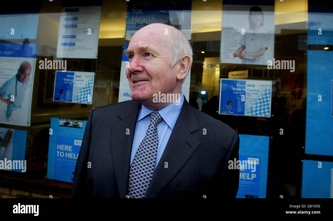 NHS Walkin Centre Opening Stock Photo Alamy