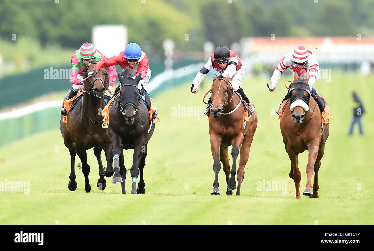 Horse Racing - Timeform Jury/Sandy Lane Stakes Day - Haydock Park. Kingsgate Native (second left) ridden by Graham Lee wins the 888sport Achilles Stakes at Haydock Park Racecourse, Newton-le-Willows. Stock Photo