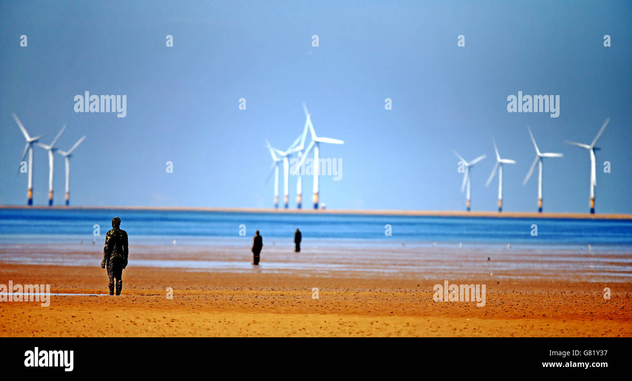 Summer Weather Crosby Beach Stock Photo Alamy