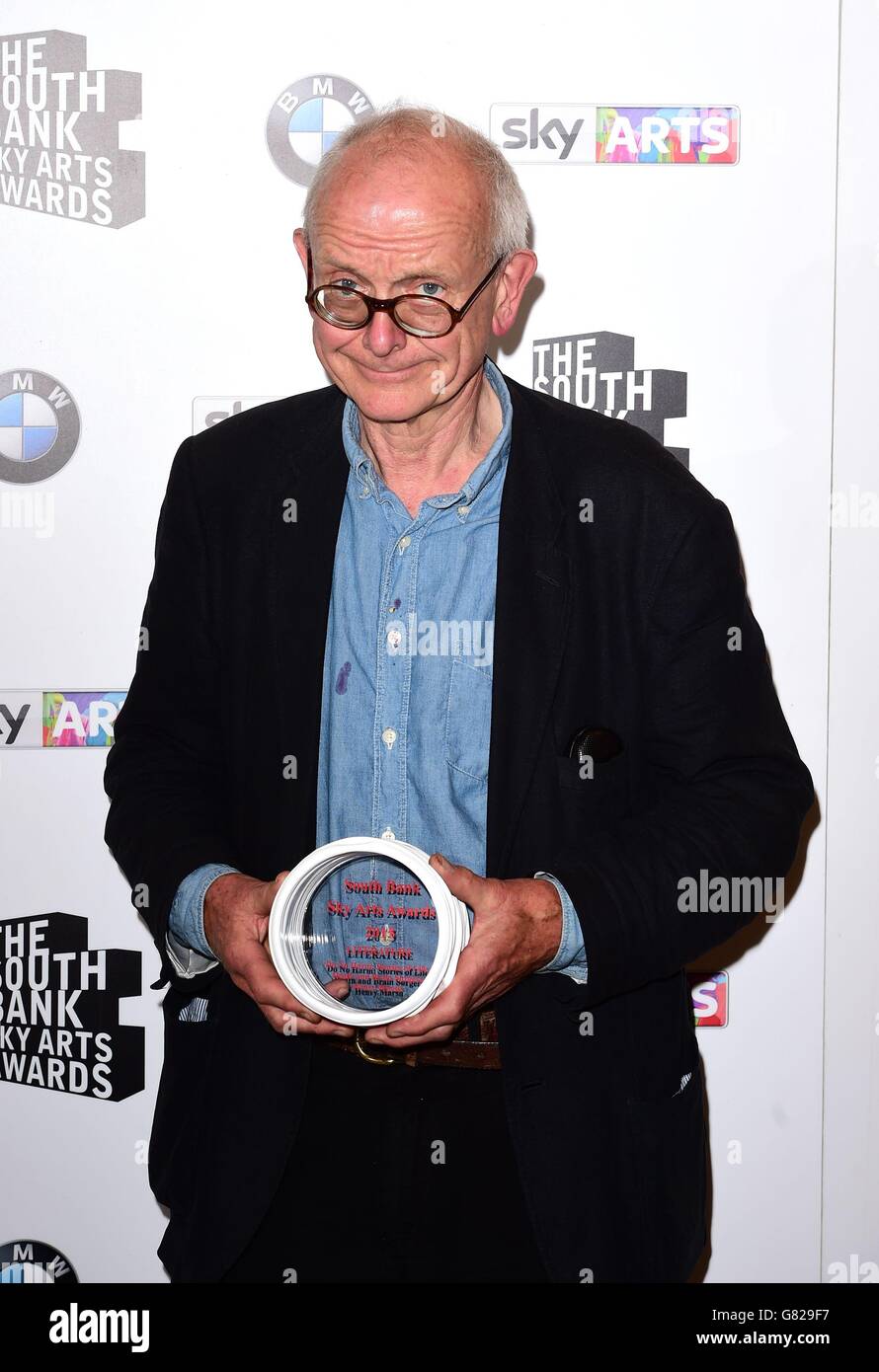 Henry Marsh with the Literature award, for Do No Harm:Stories of Life,Death and Brain Surgery, at the South Bank Sky Arts awards, held at the Savoy Hotel, London. Stock Photo
