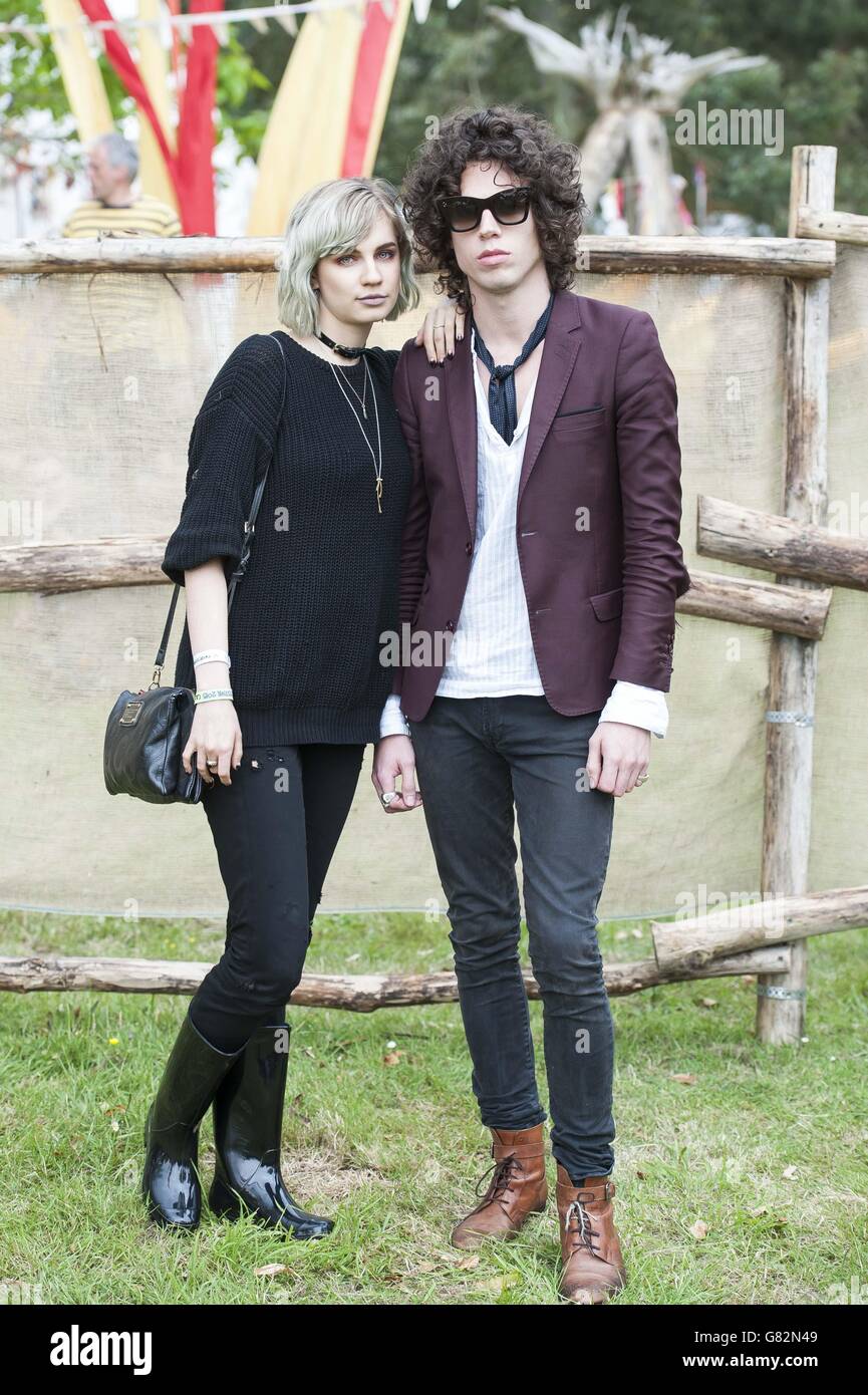 festival-fashion-on-day-one-of-the-isle-of-wight-festival-2015