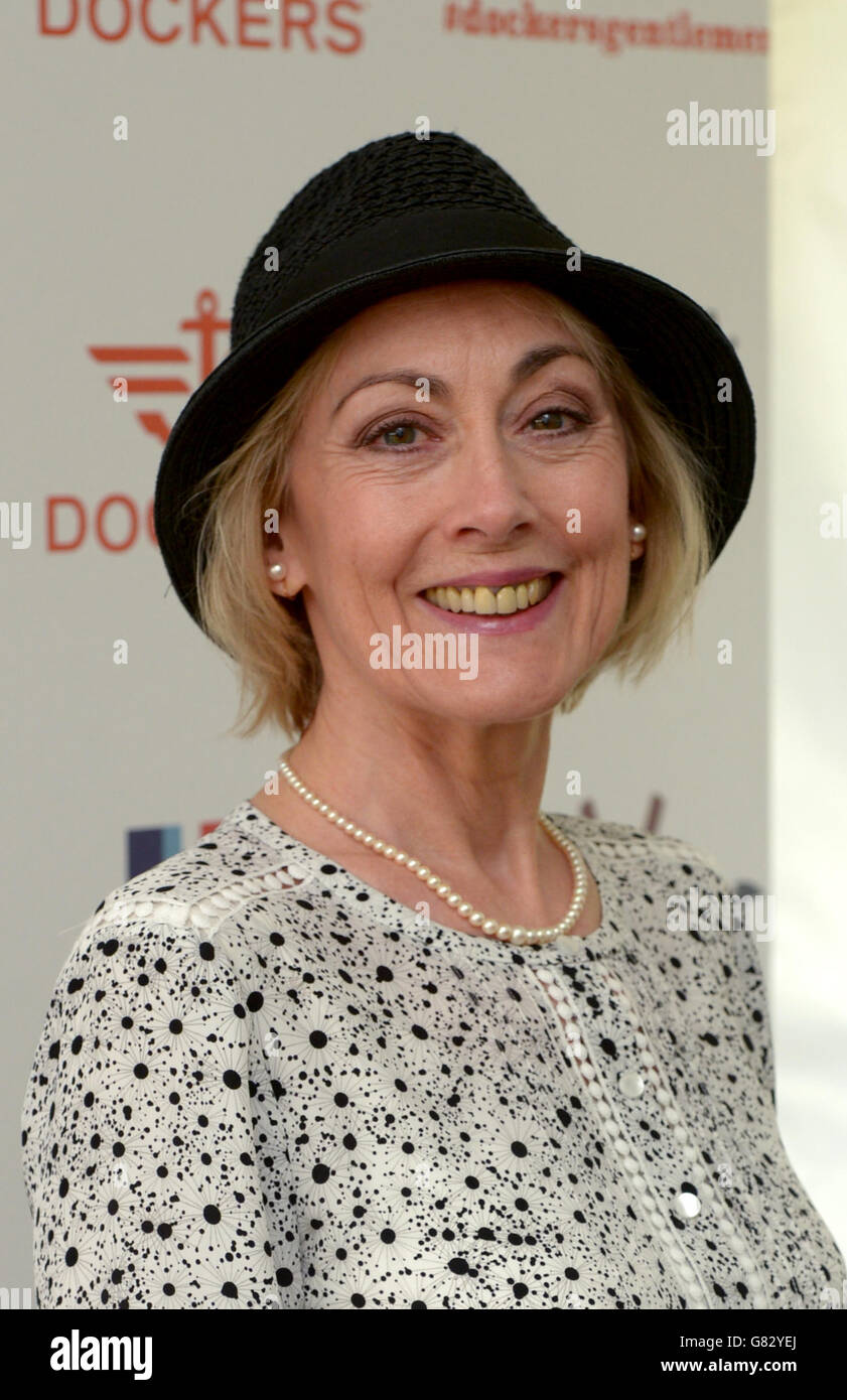 Paula wilcox hi-res stock photography and images - Alamy