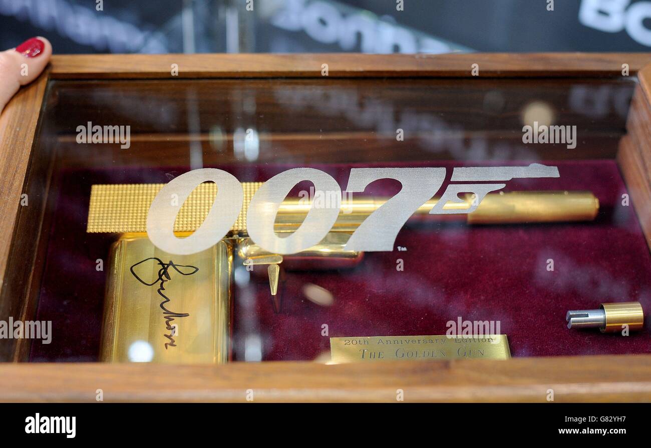 Entertainment Memorabilia Sale Bonhams London Stock Photo Alamy