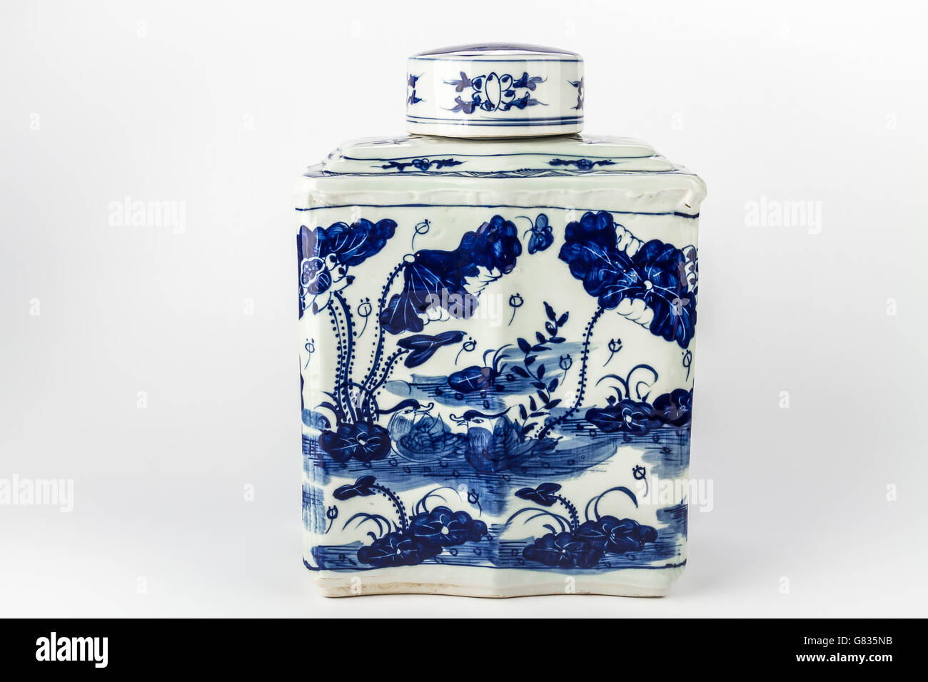 Antique traditional Chinese vase on a white background Stock Photo