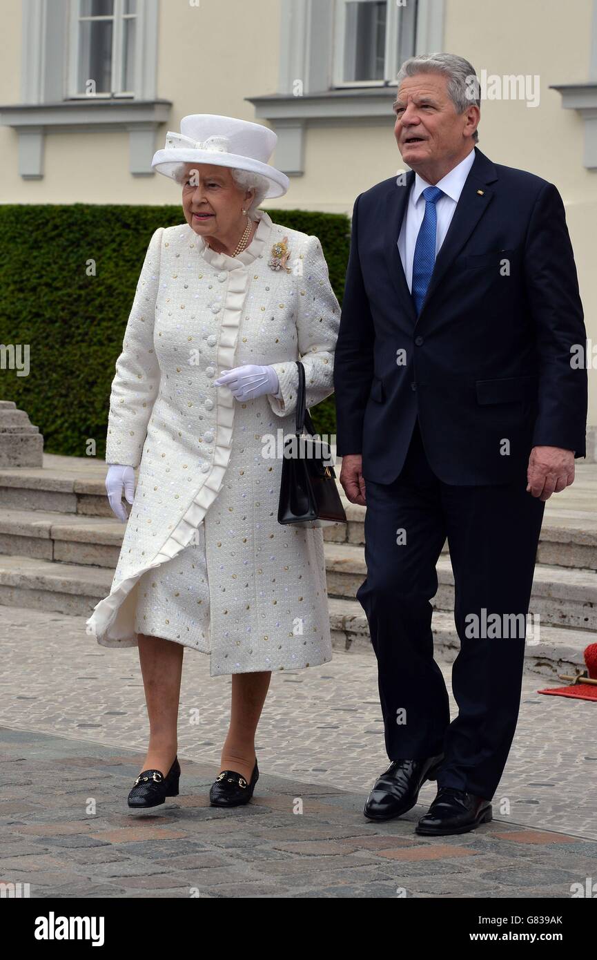 Queen Elizabeth II and Germany's Federal President Joachim Gauck at his official Berlin residence, Bellevue Palace, on the first full day of her state visit to Germany. Stock Photo