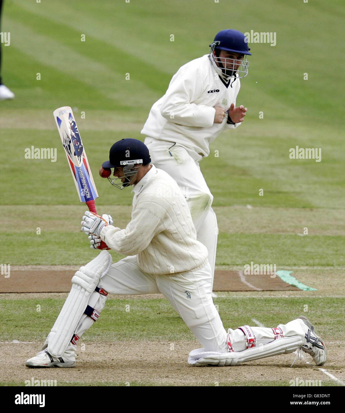 Ball gets stuck in helmet hires stock photography and images Alamy