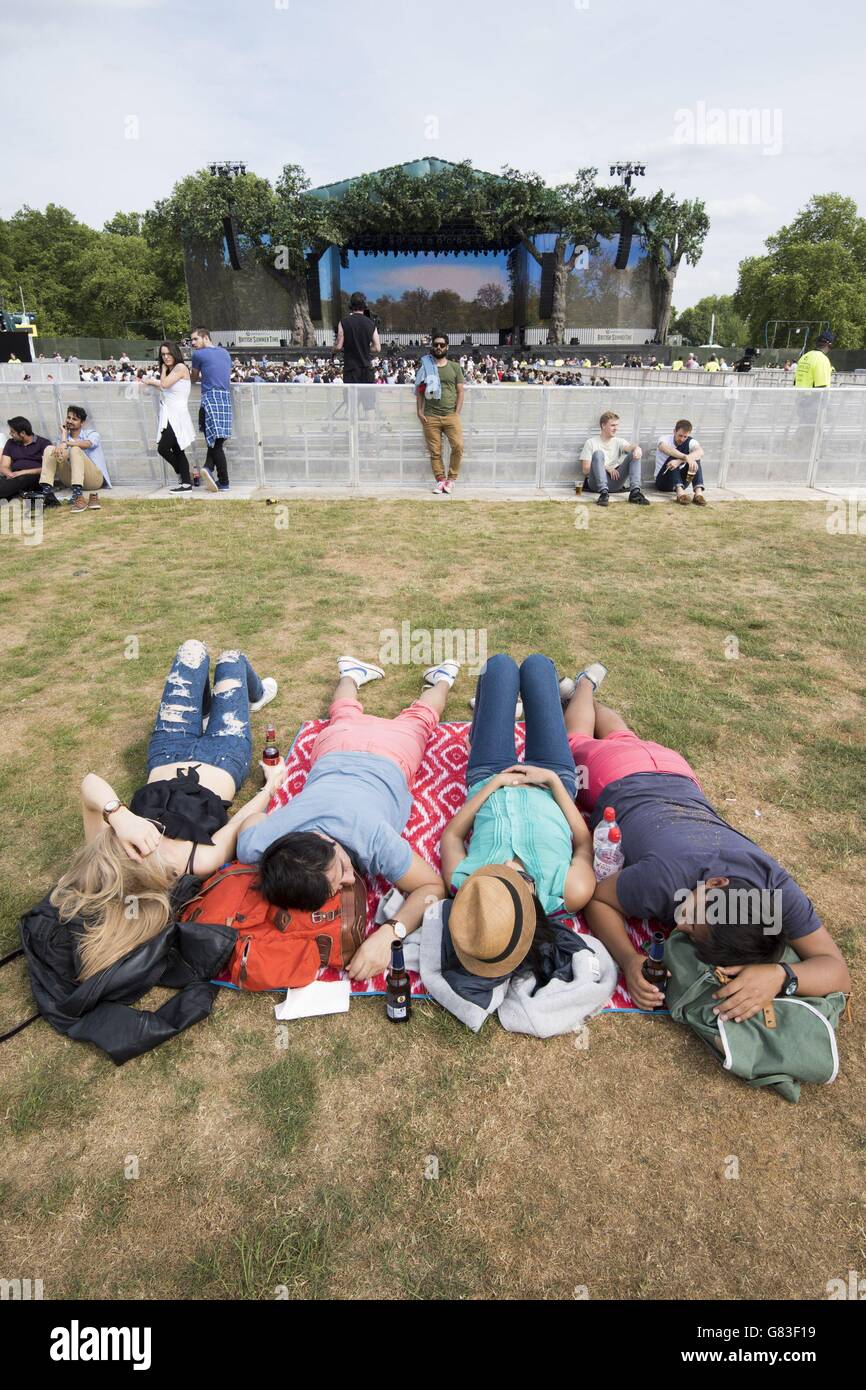 British Summer Time Hyde Park London Stock Photo Alamy