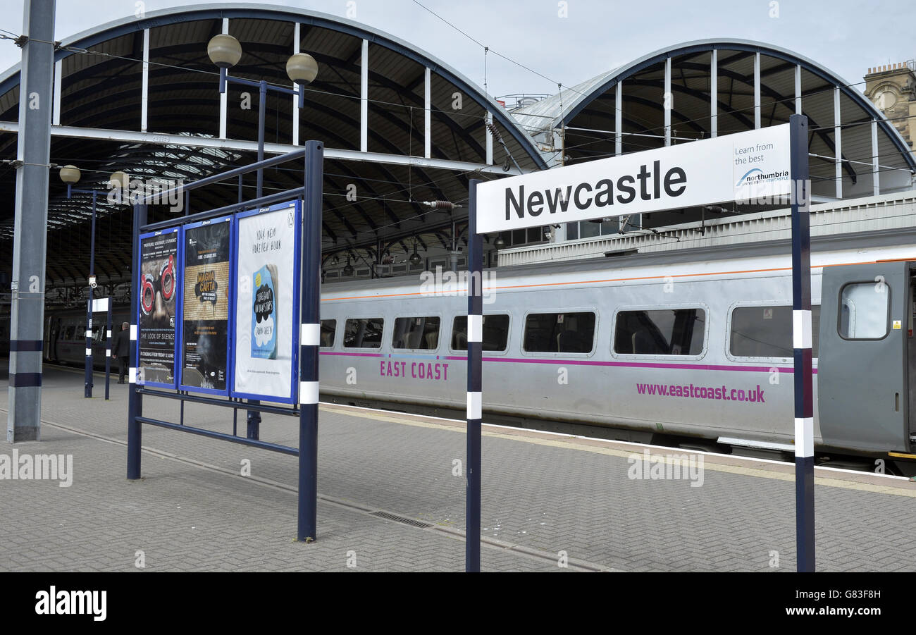 An East Coast train at Newcastle Central Station Stock Photo Alamy