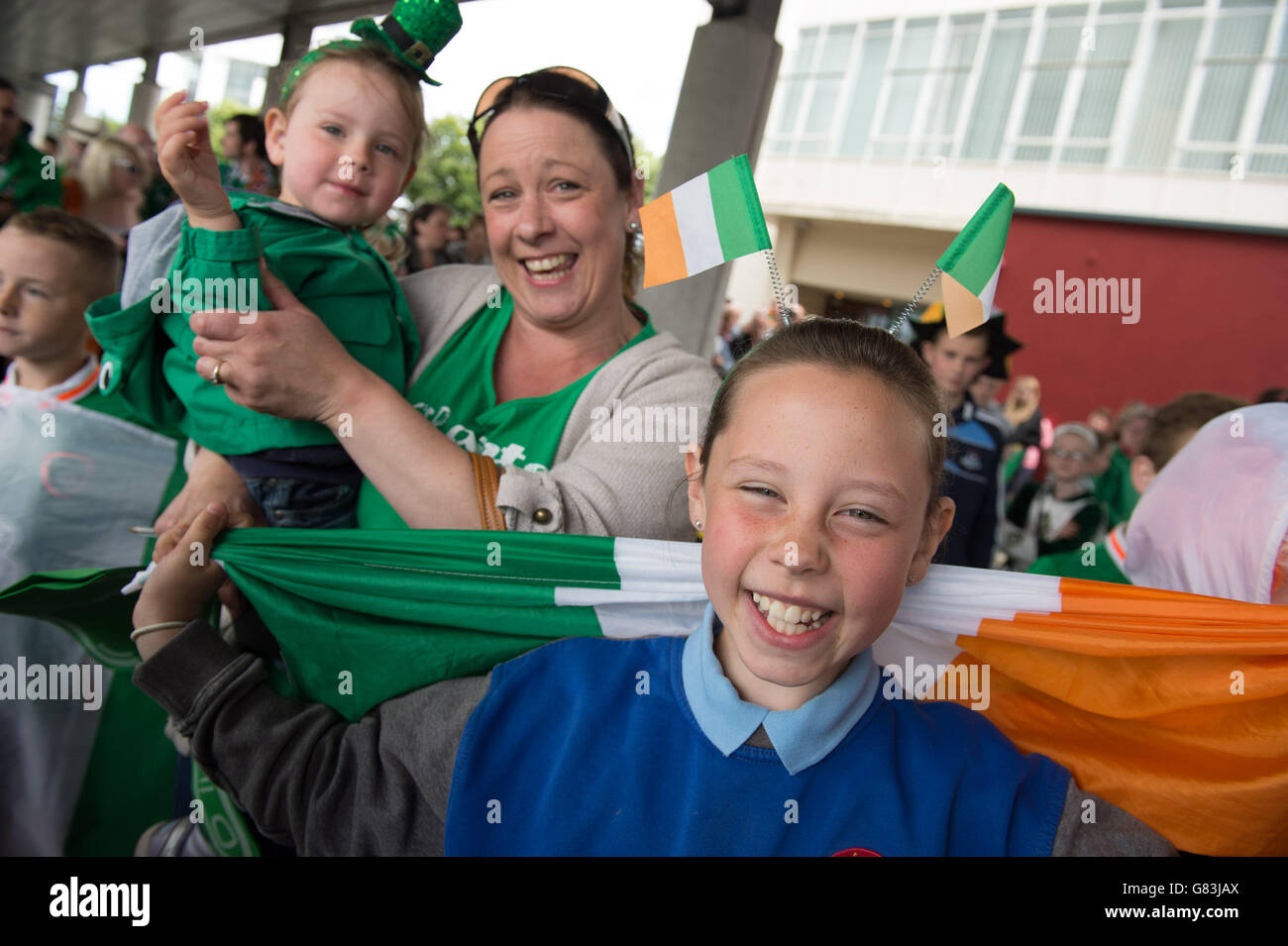 (From left to right) Caitl'n Donohoe, Yvonne Curran and Aoibheann Donohoe from Dublin as the Republic of Ireland team arrive to meet fans at Dublin Airport. Stock Photo
