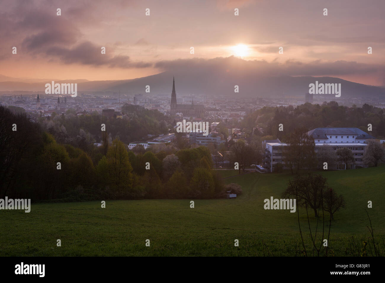Linz panorama at sunrise. Linz, Upper Austria, Austria Stock Photo - Alamy