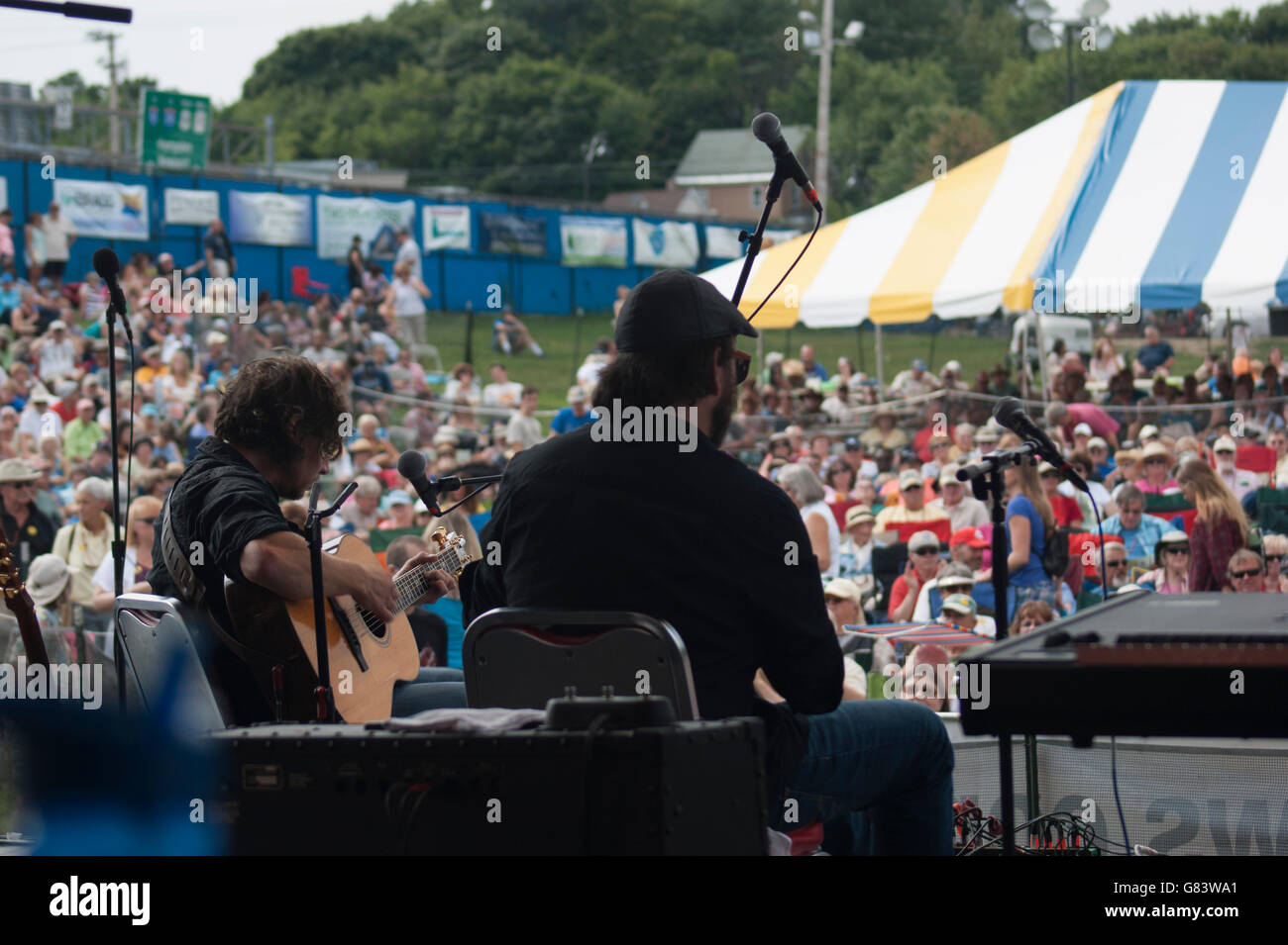 Rear view of Quebecois musicians De Temps Antan performing at the 2015 American Folk Festival, Bangor, ME Stock Photo