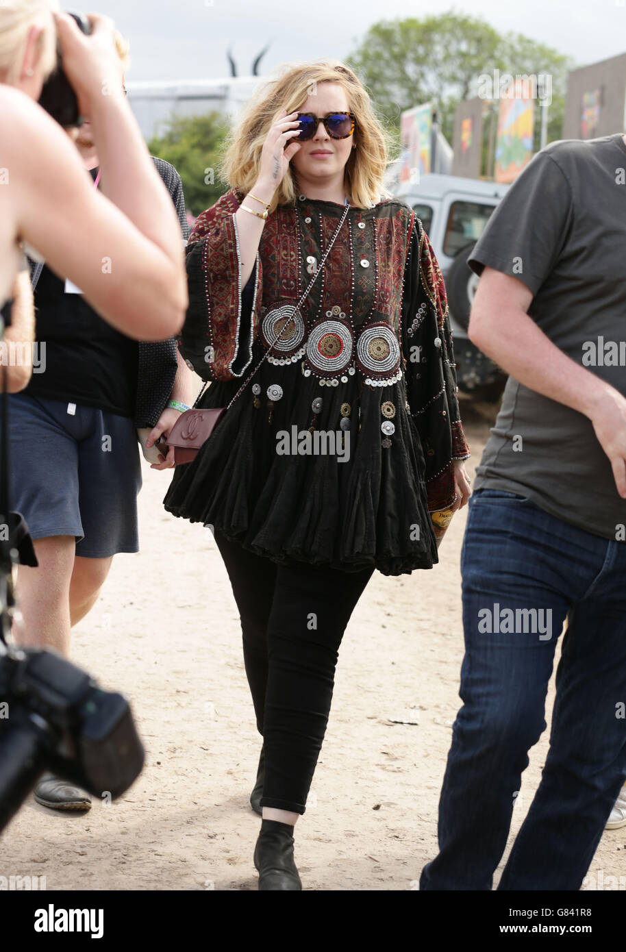 Adele backstage pyramid stage glastonbury festival hires stock