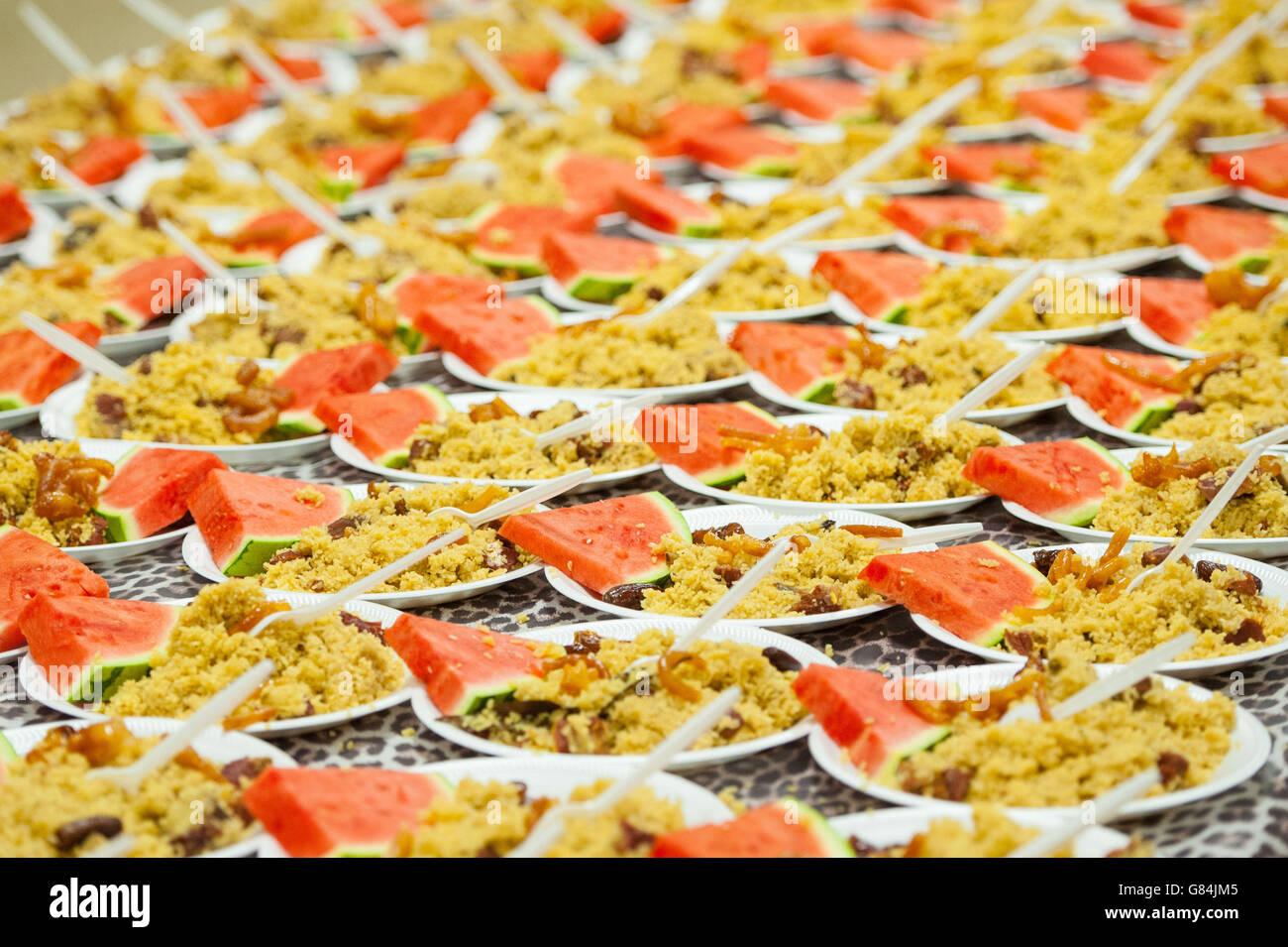 Ramadan at East London Mosque Stock Photo Alamy