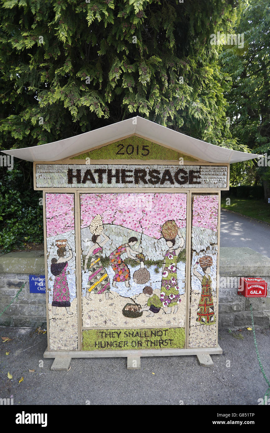 Well Dressing In Hathersage Hi-Res Stock Photography And Images - Alamy