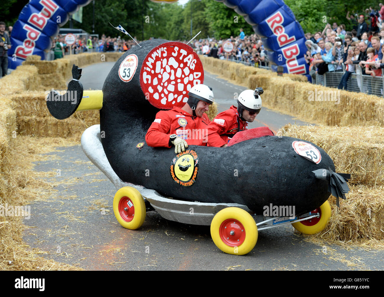 Take part in the red bull soapbox race hi-res stock photography and images  - Alamy
