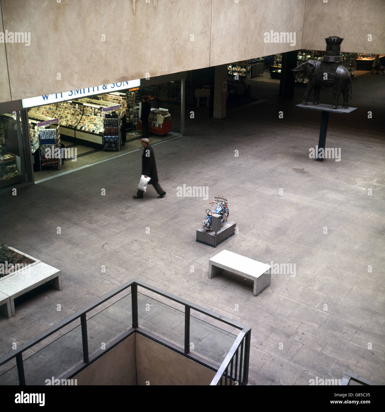 Interior shot of the shopping centre, part of the redevelopment scheme in Elephant & Castle, London. Images show a statue if an Elephant. Stock Photo