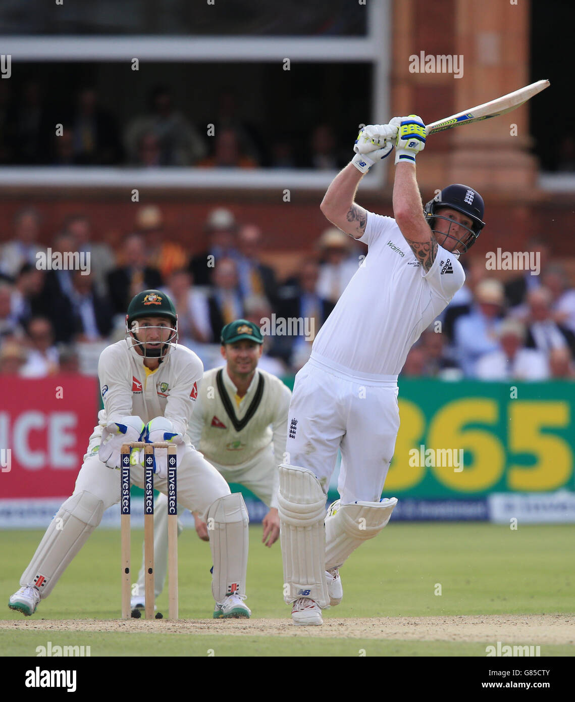 Cricket - Second Investec Ashes Test - England v Australia - Day Two - Lord's. England batsman Ben Stokes hits a six off Australia bowler Nathan Lyon during day two of the Second Investec Ashes Test at Lord's, London . Stock Photo
