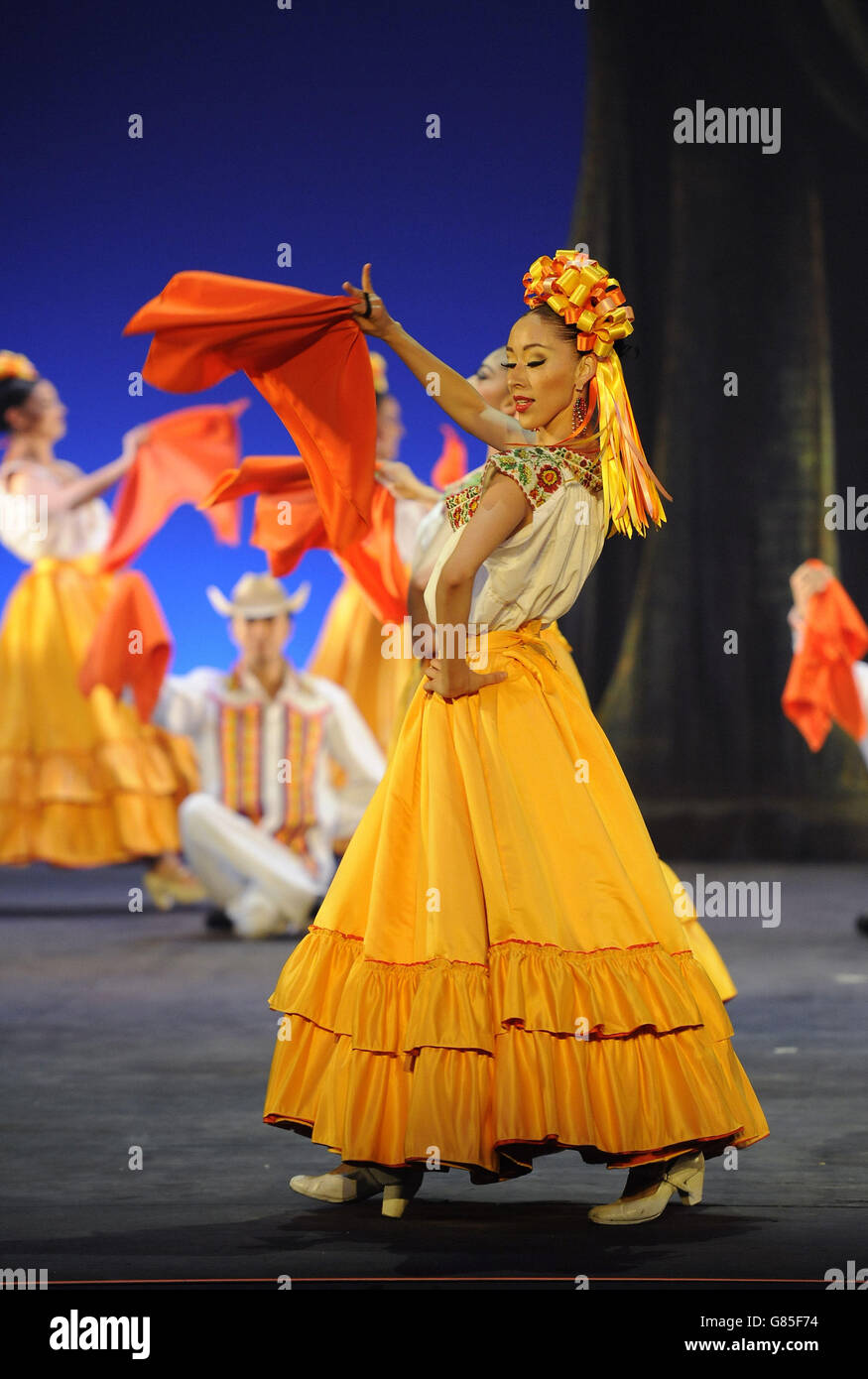 Ballet Folklorico De Mexico London Stock Photo Alamy