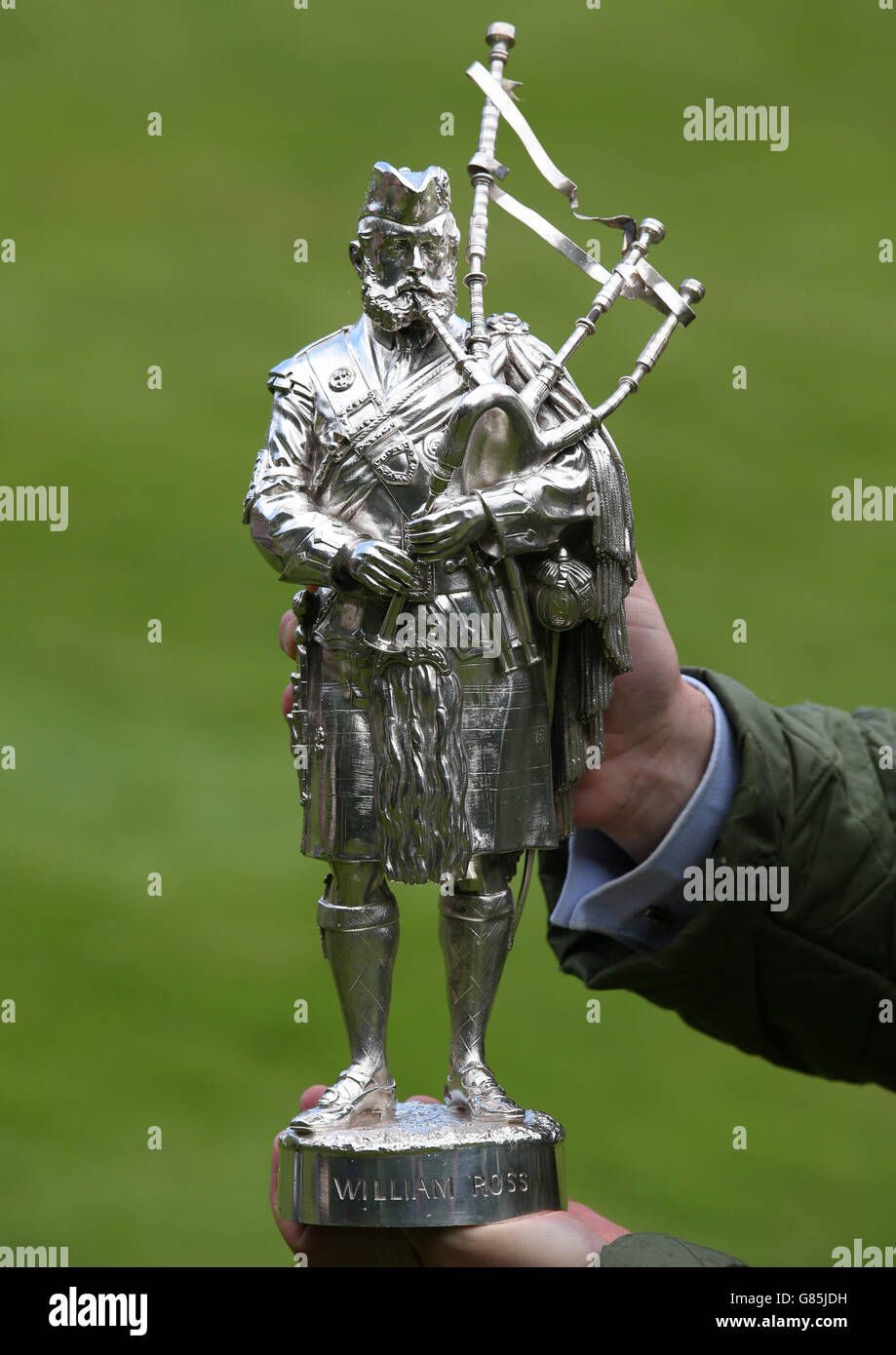 Richard Gledson holds a Silver on Bronze by Boehm of William Ross, as the BBC Antiques Roadshow films at Balmoral Castle, Scotland. Stock Photo