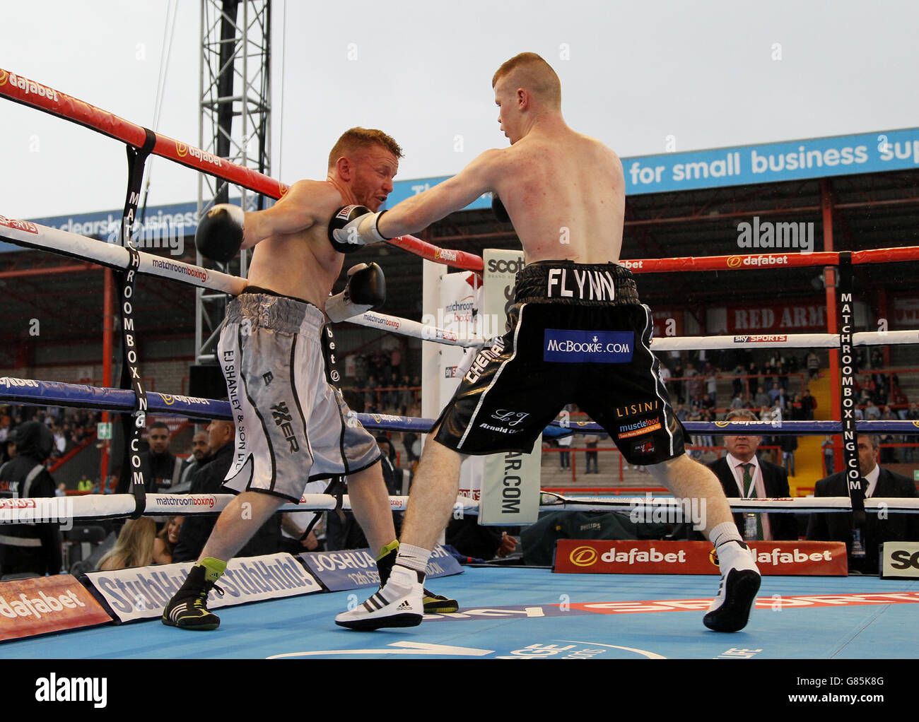 Boxing KC Lightstream Stadium Stock Photo Alamy