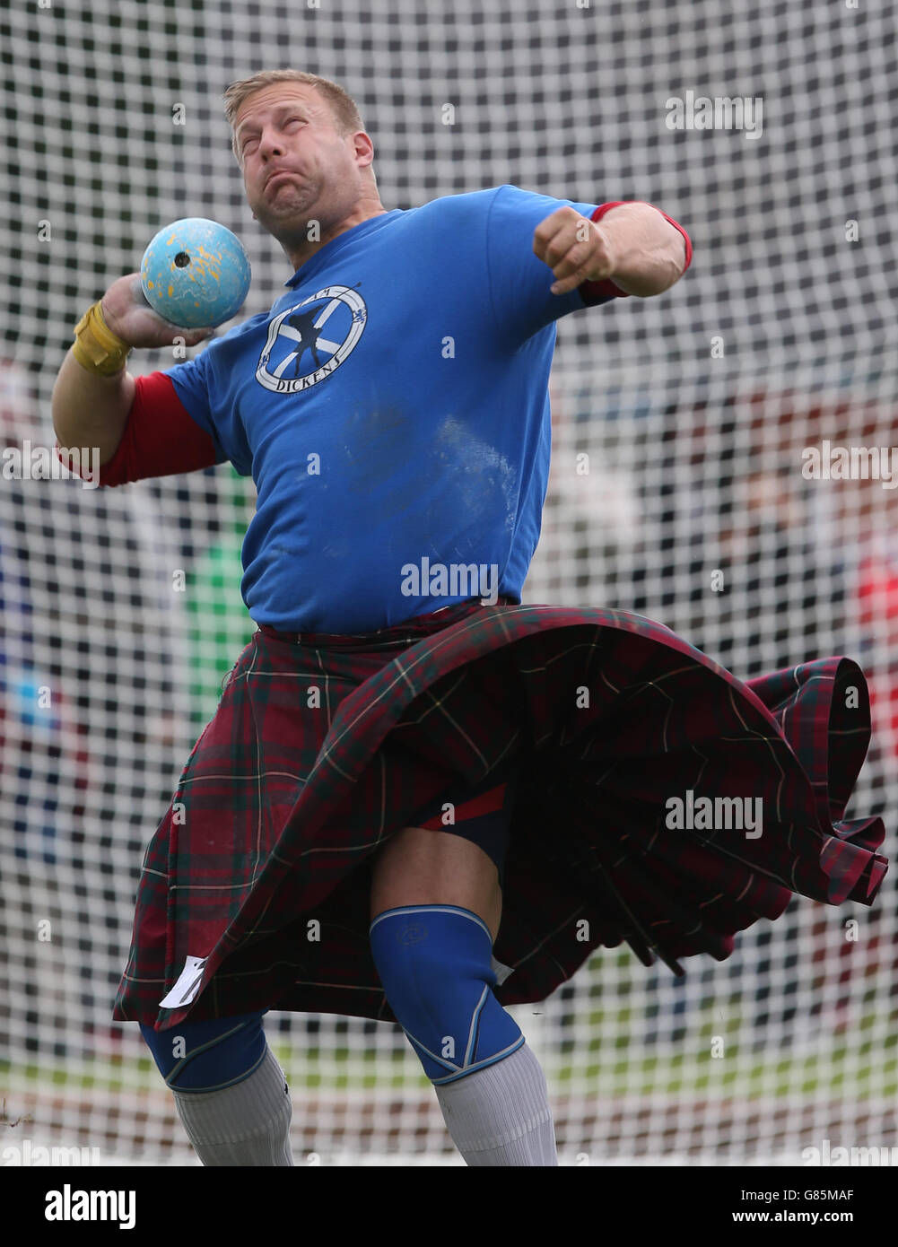 Heavyweight Scot Rider in action at the Bridge of Allan Highland Games ...