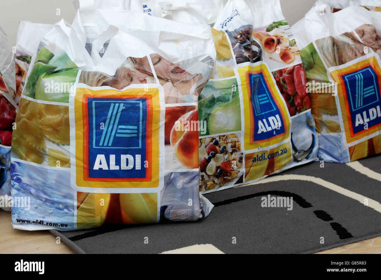 Aldi Bags High Resolution Stock Photography and Images - Alamy