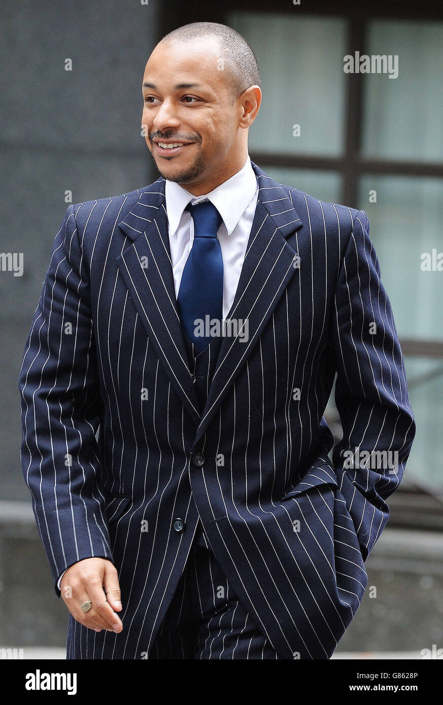 Ben Fellows arrives at the Old Bailey in London, where he is accused of perverting the course of justice by making a false statement that a public figure sexually assaulted him. Picture date: Monday July 27, 2015. The former child actor falsely claimed he was molested by Chancellor of the Exchequer Kenneth Clarke during a cash-for-questions TV sting for the Cook Report in 1994. See PA story COURTS Fellows. Photo credit should read: John Stillwell/PA Wire Stock Photo