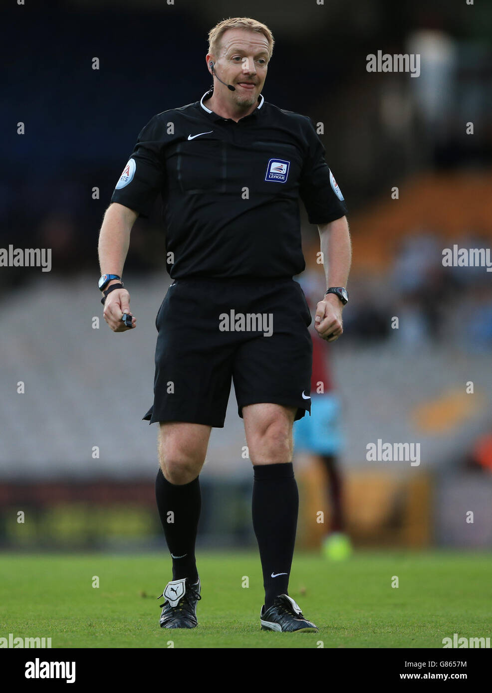 Soccer - Capital One Cup - First Round - Port Vale v Burnley - Vale Park. Referee Trevor Kettle during the Capital One Cup, First Round match at Vale Park, Stoke-on-Trent. Stock Photo