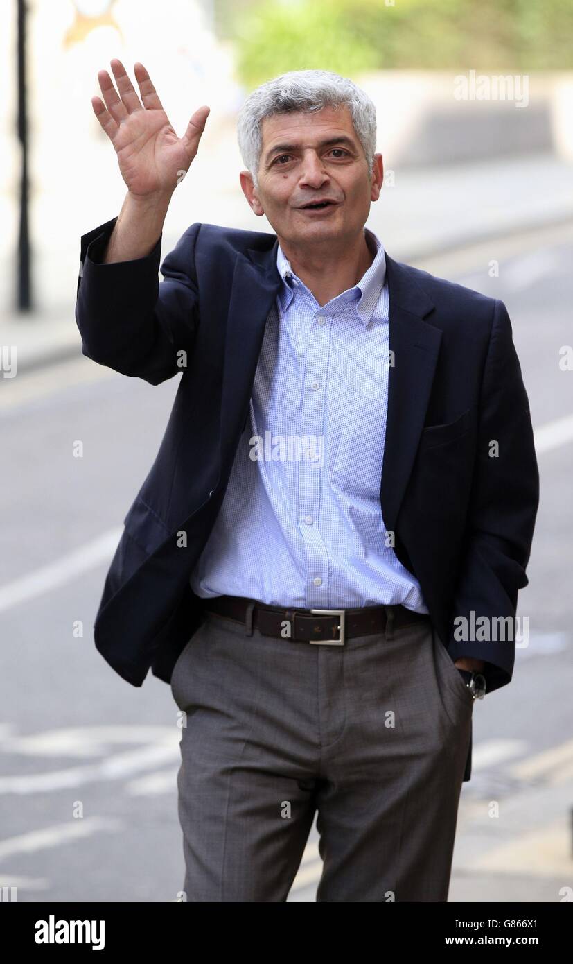 Gatropub landlord Rostam Notarki arrives at the Old Bailey, London, where he faces jail for killing wealthy eccentric American Charles Hickox with an ironing board. Stock Photo