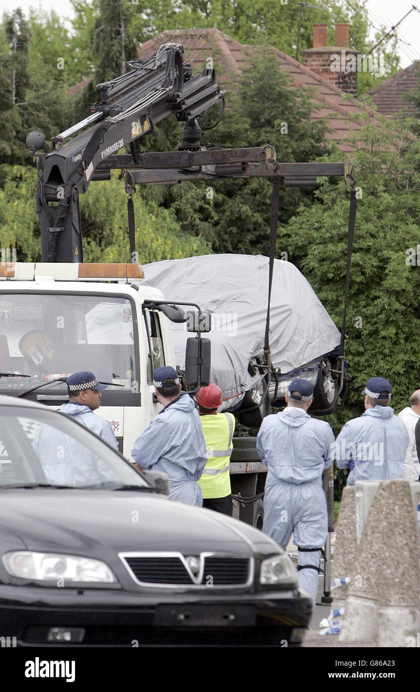 Scene of shooting Hale Lane Edgware Stock Photo Alamy