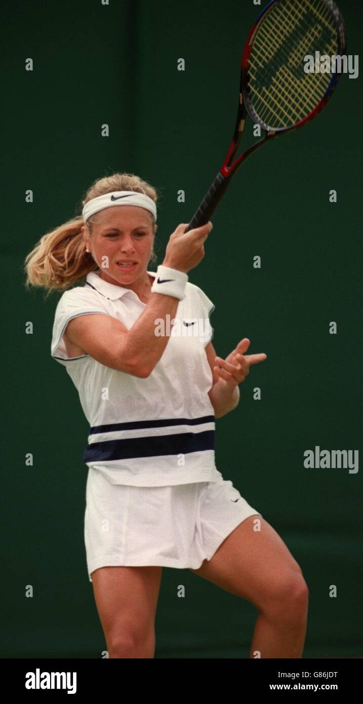 Tennis - Wimbledon Tennis Championship. Amanda Coetzer, South Africa Stock  Photo - Alamy
