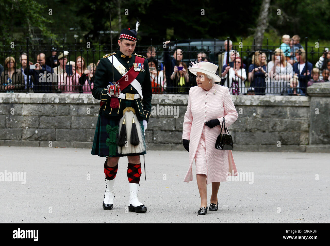 Queen summer residence at Balmoral 2015 Stock Photo Alamy