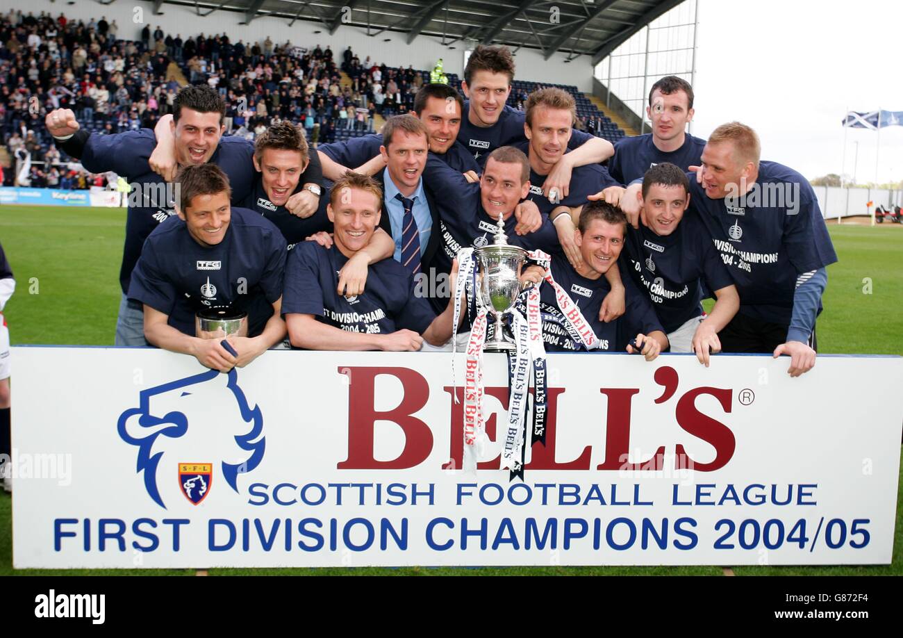 Soccer - Bell's Football League Championship - First Division - Falkirk v Queen the South - Falkirk Community Sta Stock Photo - Alamy