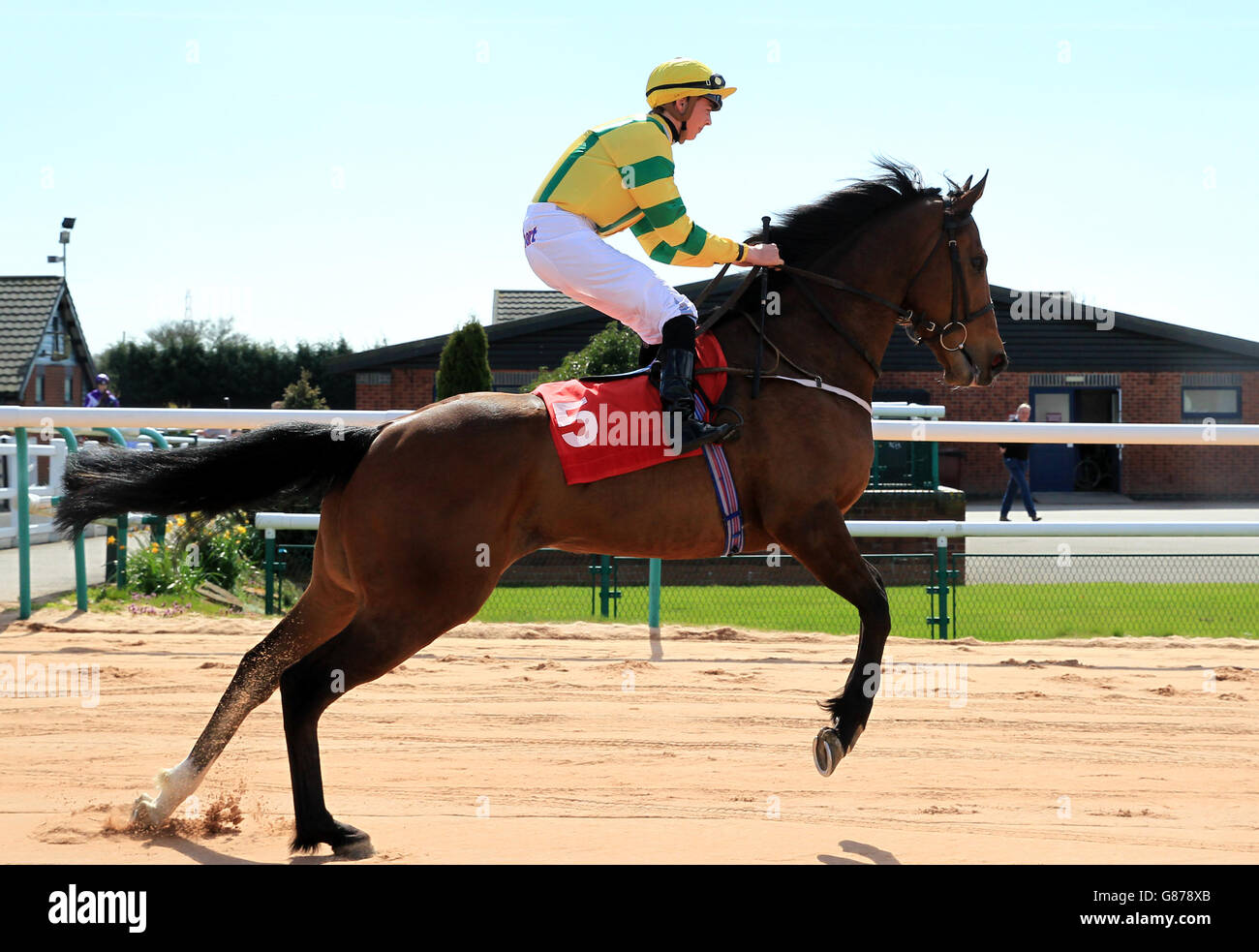 Horse Racing Southwell Racecourse Stock Photo Alamy