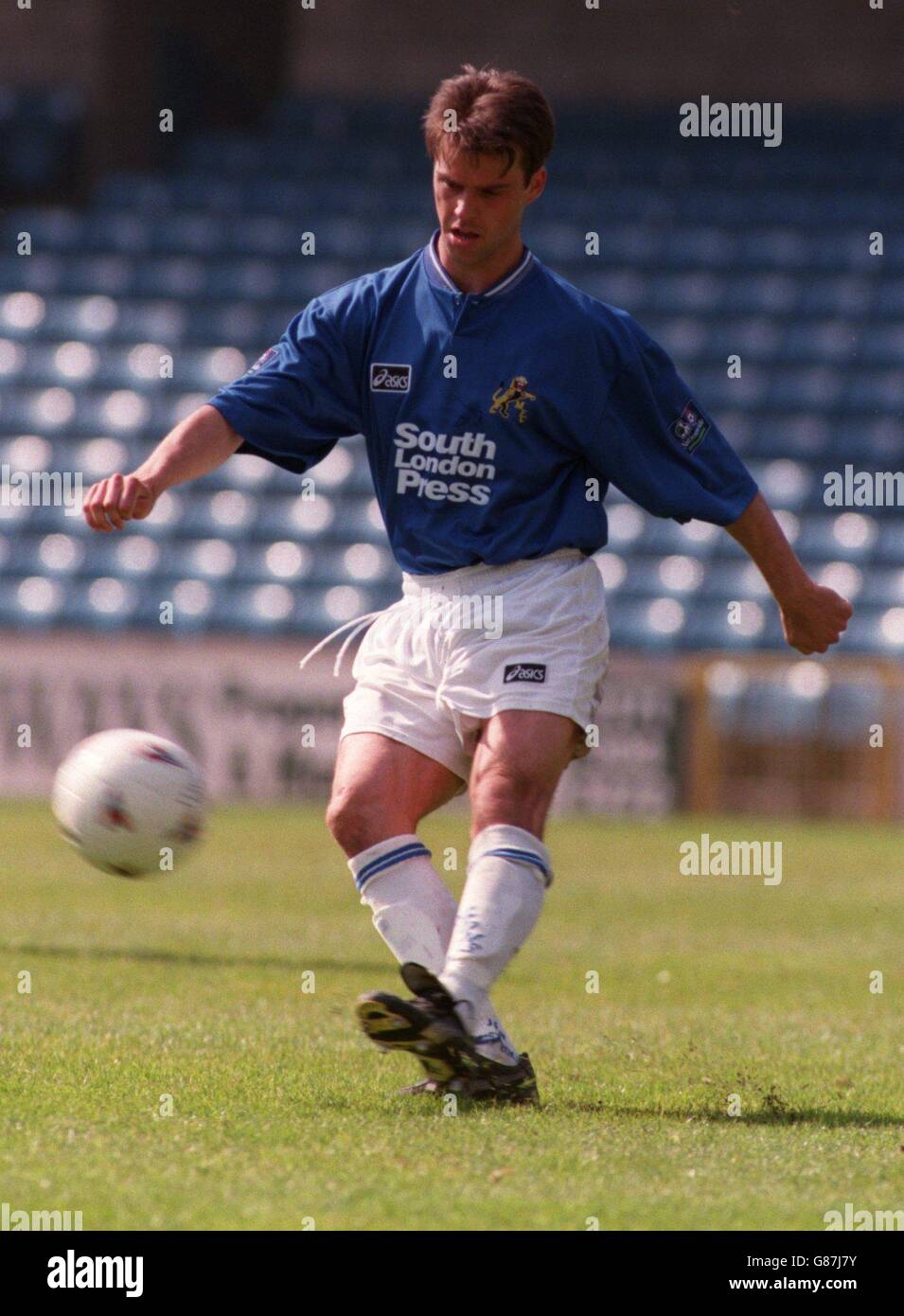 JASON VAN BLERK MILLWALL FC 24 January 1996 Stock Photo - Alamy