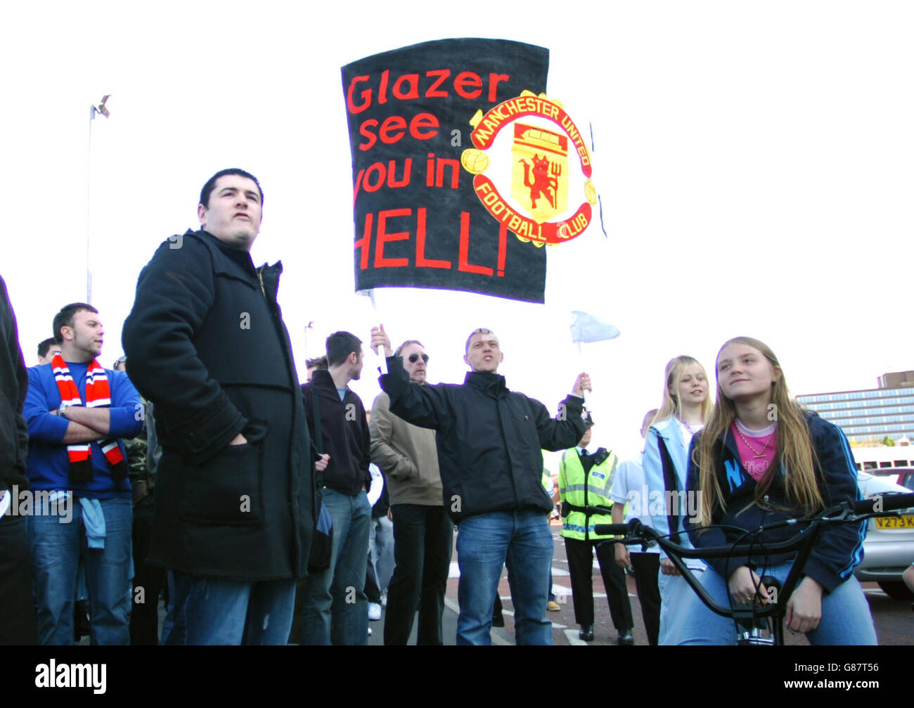 Soccer - Manchester United Takeover Bid by Malcolm Glazer - Manchester City  Centre Stock Photo - Alamy
