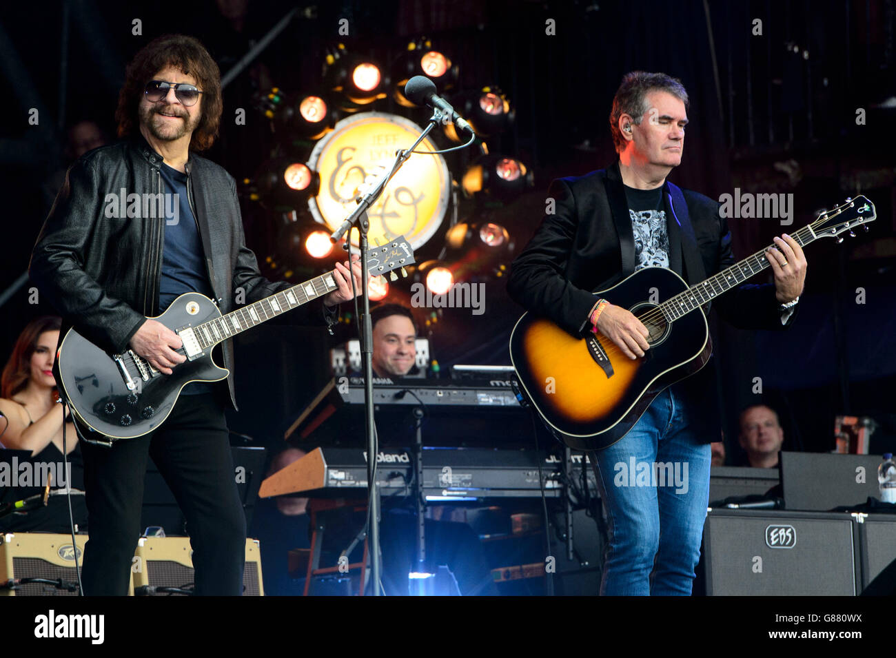 Jeff Lynne from band Electric Light Orchestra performs at the Glastonbury music festival Stock Photo
