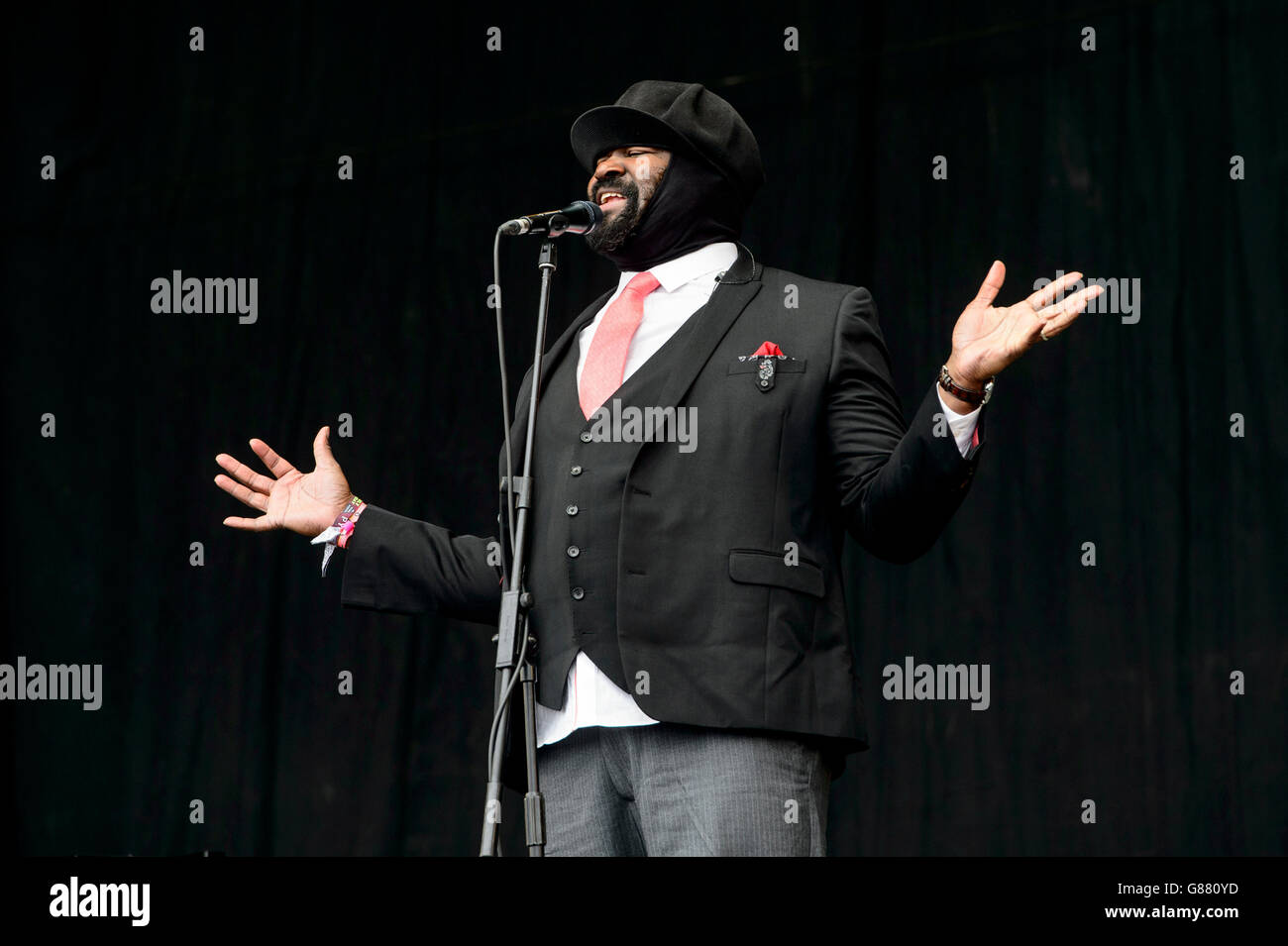 Gregory Porter performs at the Glastonbury music festival Stock Photo