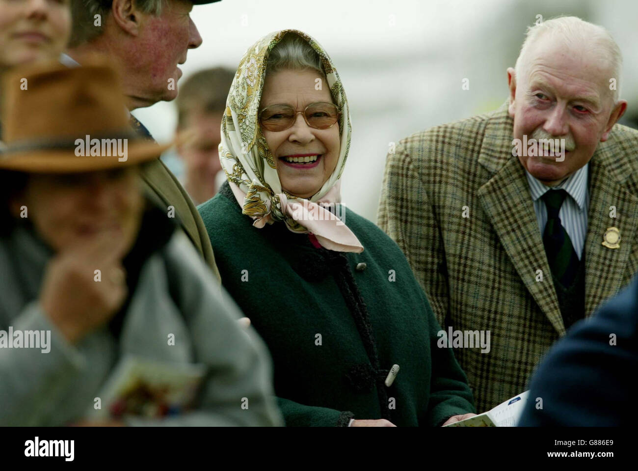 Royal windsor horse show queen hi-res stock photography and images - Alamy