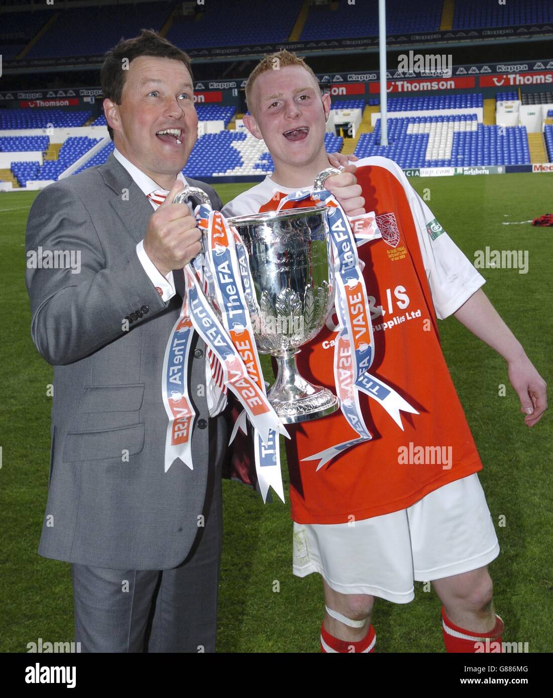 Fa vase cup hires stock photography and images Alamy