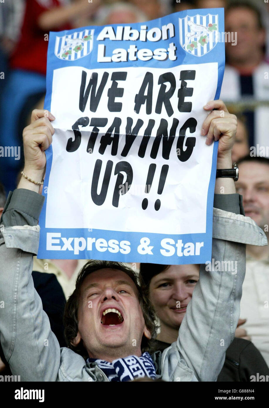 Soccer - FA Barclays Premiership - West Bromwich Albion v Portsmouth - The Hawthorns. West Bromwich Albion's fan and comedian Frank Skinner celebrates. Stock Photo