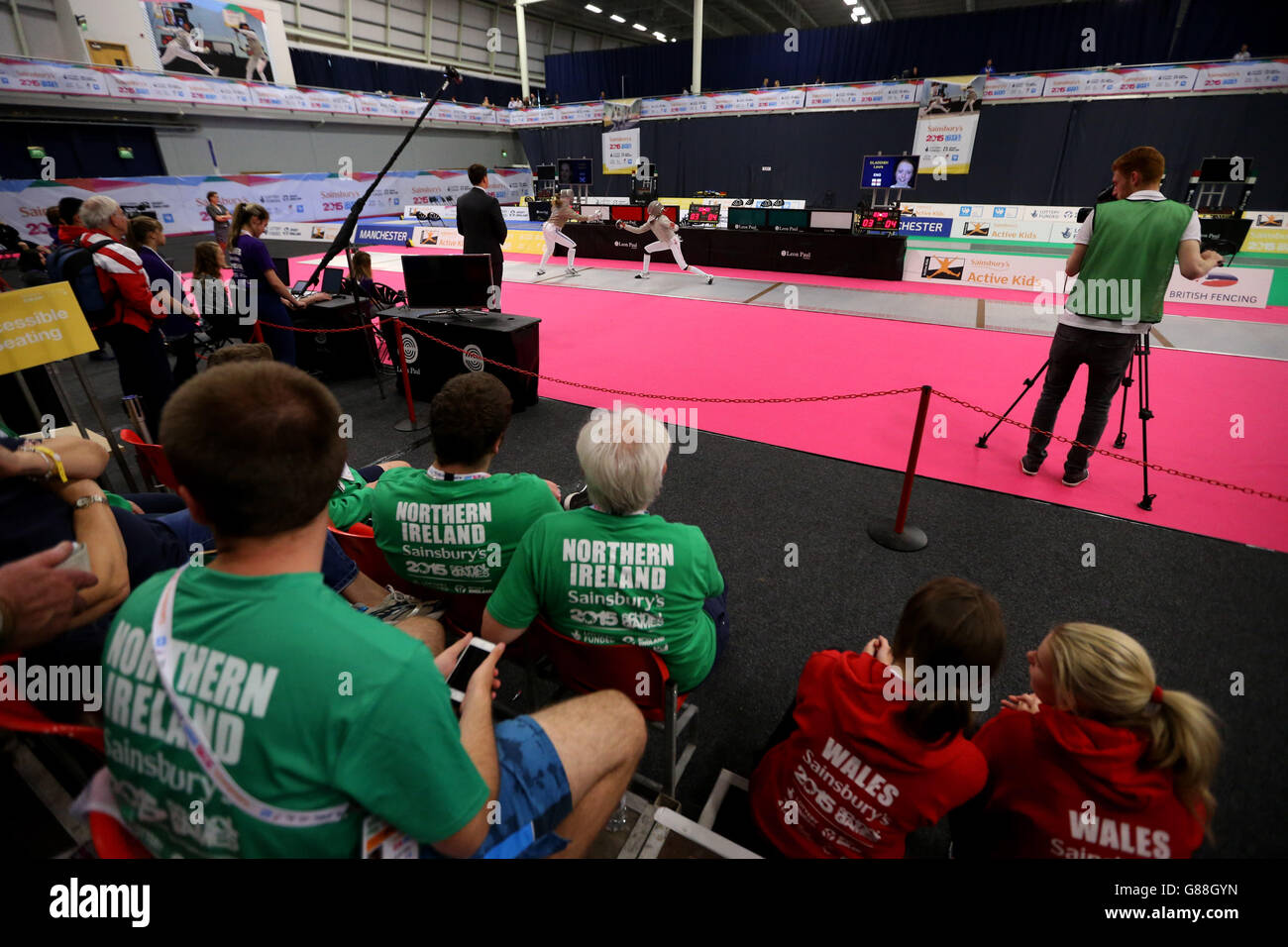 A general view of spectators watching Scotland's Jessica Corby and England's Laura Gladdish in the Women's Sabre Final at the Fencing during the Sainsbury's 2015 School Games in Manchester. PRESS ASSOCIATION Photo. Picture date: Saturday September 5, 2015. Photo credit should read: Steven Paston/PA Wire Stock Photo